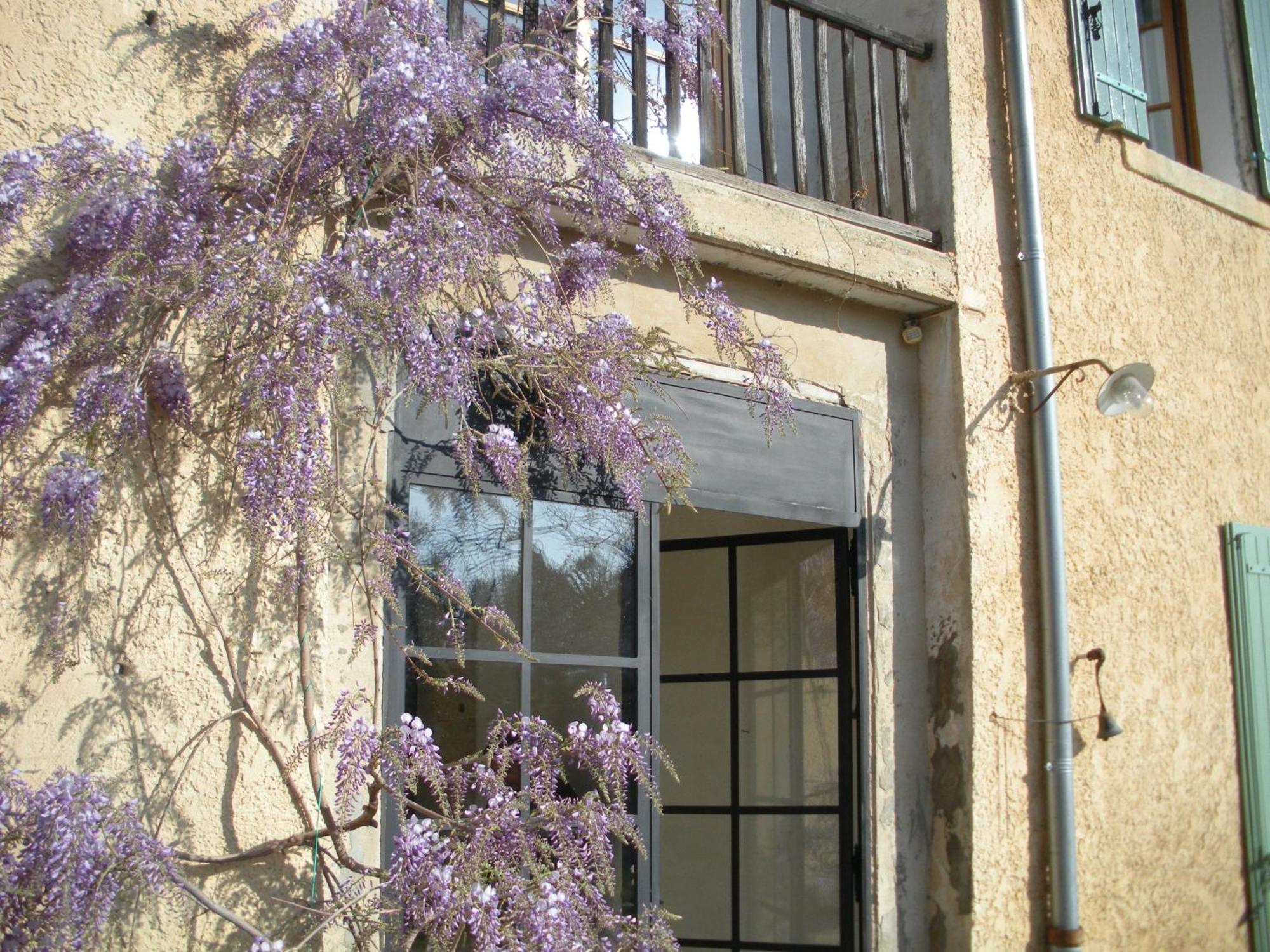 Mas La Vitalis Chambres D'Hotes L'Isle-sur-la-Sorgue Luaran gambar