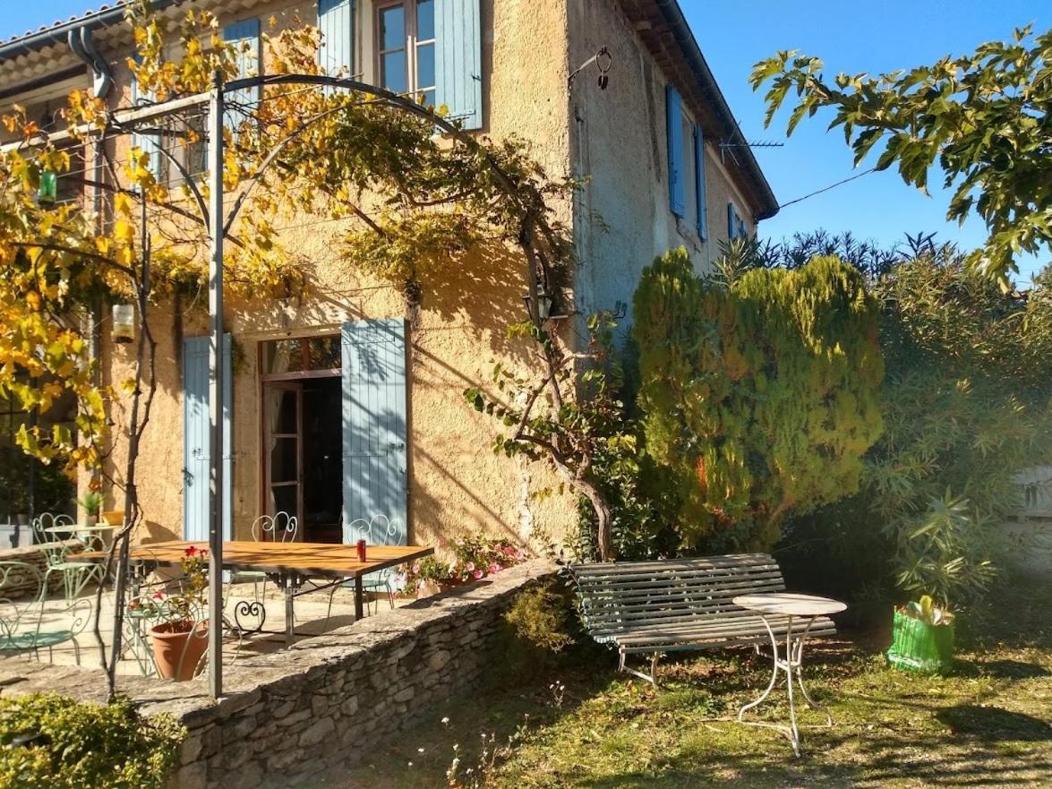 Mas La Vitalis Chambres D'Hotes L'Isle-sur-la-Sorgue Luaran gambar